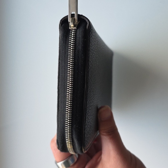 Celine Black Leather Wallet - Picture 5 of 13